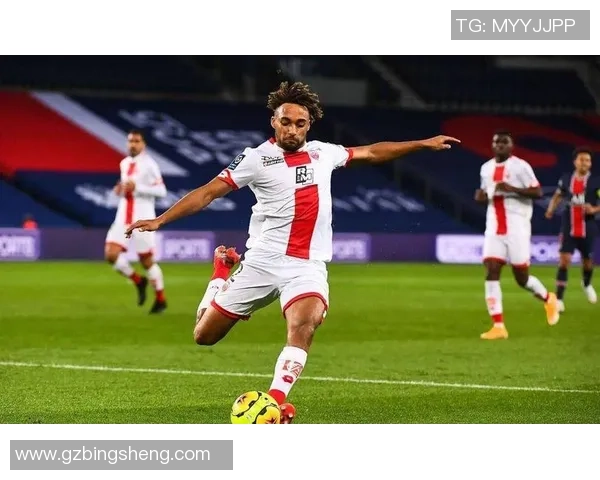 赫罗纳与巴塞罗那比赛前瞻分析及胜负预测探讨 赫罗纳与巴塞罗那比赛前瞻分析及胜负预测探讨