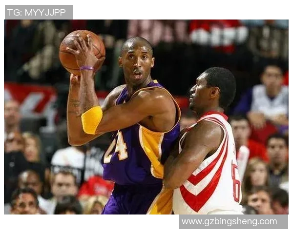 2009年湖人对阵火箭经典对决回顾及精彩瞬间分析