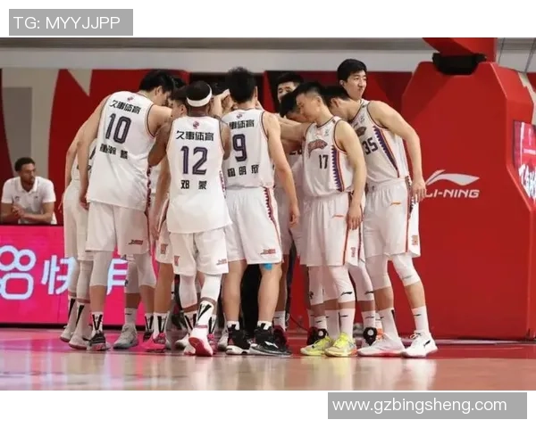 上海篮球队的节奏变化分析与战术调整的影响探讨